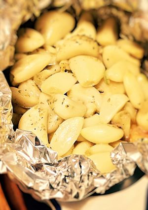 トースターで簡単ニンニクのホイル焼き-レシピのメイン写真
