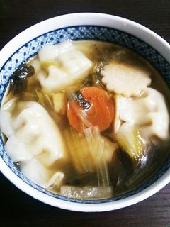 リメイク!お雑煮からの餃子スープ♪-レシピのメイン写真