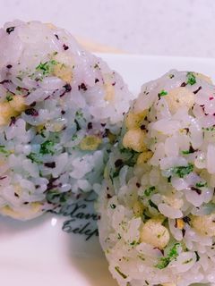 ゆかり*青のり*天かす*おにぎり-レシピのメイン写真