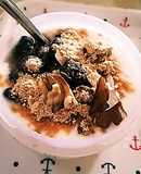 黒豆きな粉と胡桃のヨーグルト