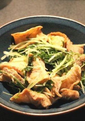 お酒にもご飯にも ♪ 油かすと水菜の煮物-レシピのメイン写真