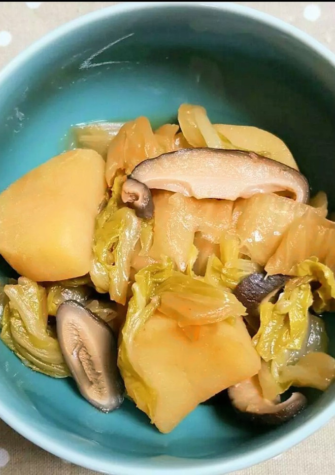 ジャガイモと白菜・椎茸の煮物-レシピのメイン写真