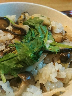 フライパンで!簡単きのこ炊き込みご飯♪-レシピのメイン写真