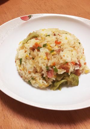 色どりが綺麗なチャーハン♡-レシピのメイン写真