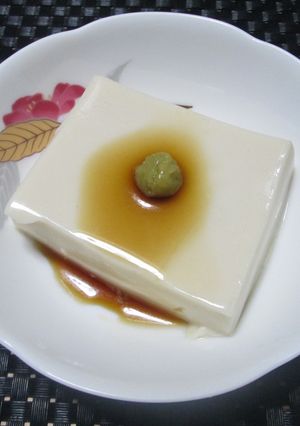 アガーとねり胡麻で簡単！手作りごま豆腐-レシピのメイン写真