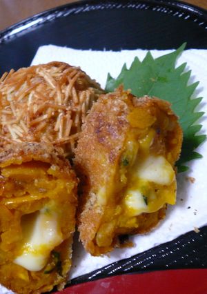 ★とろ～りチーズ入りかぼちゃコロッケ★-レシピのメイン写真