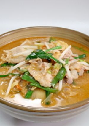 (ﾟдﾟ)ｳﾏｰ!な キムチ ラーメン-レシピのメイン写真