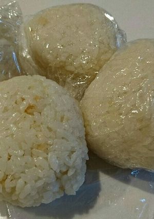天かす入り【だしおにぎり】-レシピのメイン写真