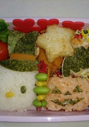キャラ弁 キティちゃんのハロウィン弁当-レシピのメイン写真