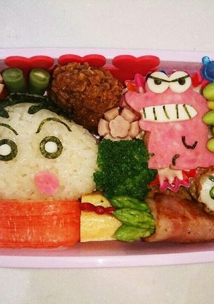 キャラ弁 クレヨンしんちゃんとワニ山さん-レシピのメイン写真
