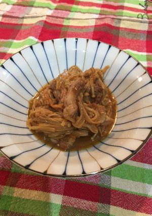 ビールの肴！せせりとえのきの胡麻味噌炒め-レシピのメイン写真