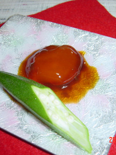 温泉卵を君(黄身)だけに~うま味醤油漬~-レシピのメイン写真