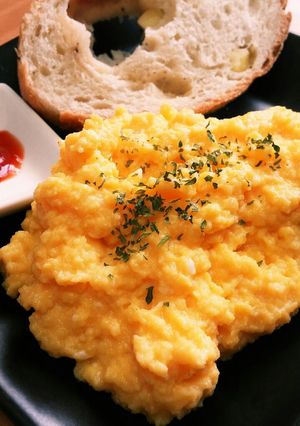 トロトロスクランブルエッグ☆弱火の味方☆-レシピのメイン写真