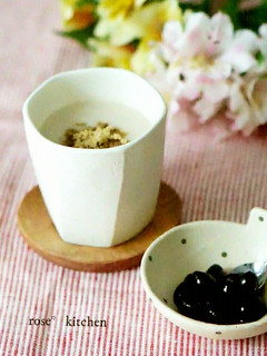 黒豆入り♡甘酒ミルク-レシピのメイン写真
