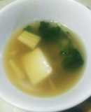 お餅で超簡単エスニックそらまめ豆苗スープ