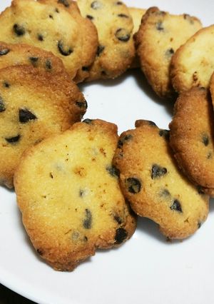バレンタインに♡甘いチョコチップクッキー-レシピのメイン写真