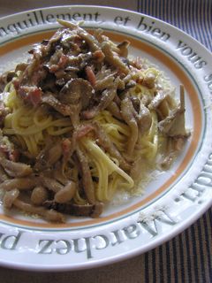 きのこブイヨン作り~きのこクリームパスタ-レシピのメイン写真