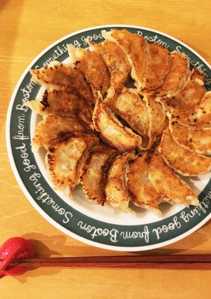 シンプル！うちの定番餃子は白菜です-レシピのメイン写真