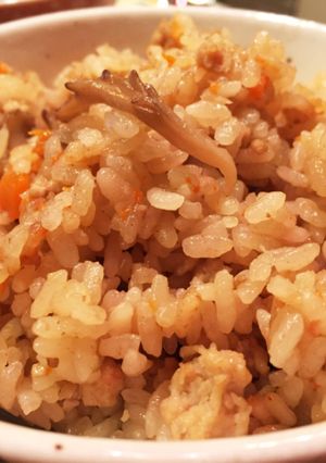 舞茸と鳥ひき肉の簡単炊き込みご飯-レシピのメイン写真