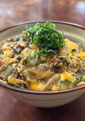 わが家の定番・ゴーヤー丼-レシピのメイン写真