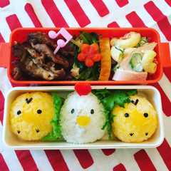 รูปของ にわとりとヒヨコのキャラ弁