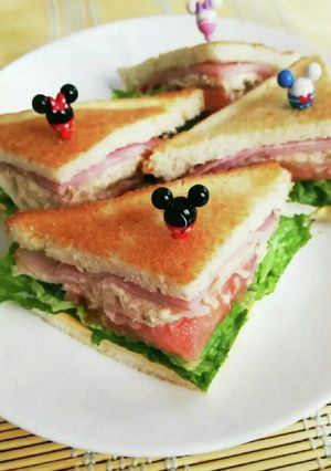 野菜たっぷりアメリカンクラブハウスサンド-レシピのメイン写真