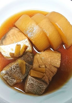 日本酒のお供に☆ぶり大根-レシピのメイン写真