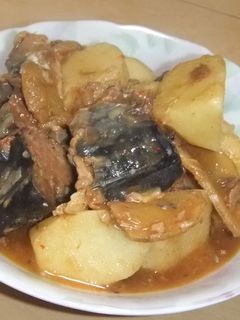 里芋とサバみそ煮缶煮込み-レシピのメイン写真