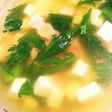 スープジャーでやさしい味の春菊のスープ