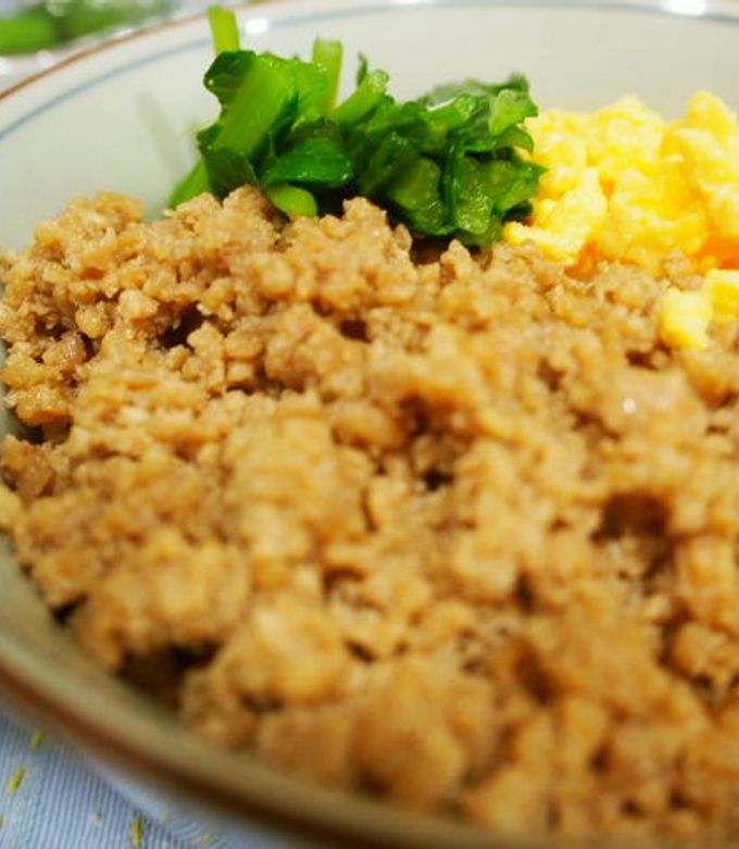 鶏そぼろ 7482bccbb3666215544c2df97d9a09