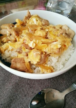 とても簡単で味染み込む～ 麺つゆで親子丼-レシピのメイン写真