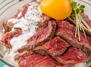 絶品ソース☆簡単やわらかローストビーフ丼-レシピのメイン写真