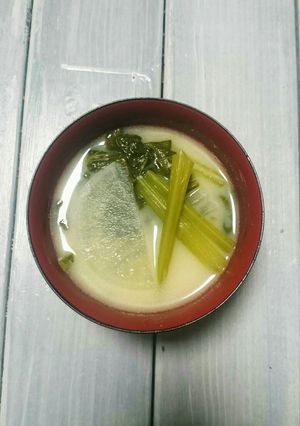 かぶの葉と大根の白味噌汁(妊婦さんにも)-レシピのメイン写真
