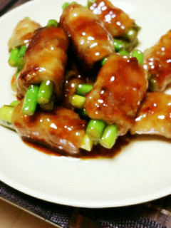 ニンニクの芽の豚肉巻き-レシピのメイン写真