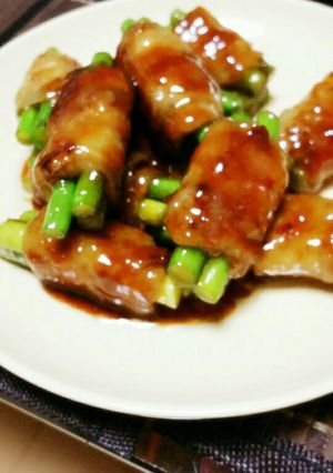 ニンニクの芽の豚肉巻き-レシピのメイン写真