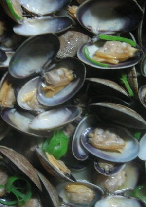 簡単♪あさりの酒蒸し（バター風味）-レシピのメイン写真