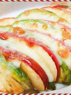 アボカドとリンゴの蜂蜜チーズ焼き★前菜-レシピのメイン写真