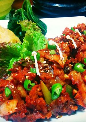 包み野菜と豚肉の甘辛炒め❗-レシピのメイン写真