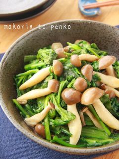 春菊大量消費*春菊としめじの塩バター炒め-レシピのメイン写真
