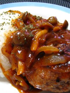 簡単ソースde☆煮込みハンバーグ-レシピのメイン写真