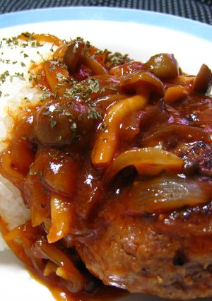 簡単ソースde☆煮込みハンバーグ-レシピのメイン写真