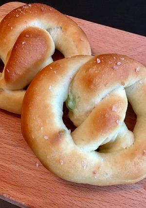 枝豆チーズのプレッツェルパン-レシピのメイン写真