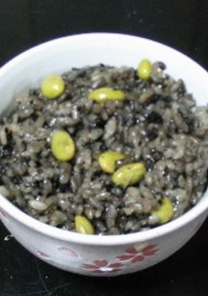 ごまがたっぷりの美味しいご飯-レシピのメイン写真