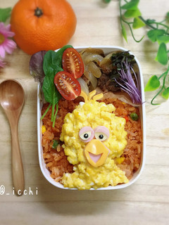 酉年キャラ弁!オムライスでビッグバード-レシピのメイン写真