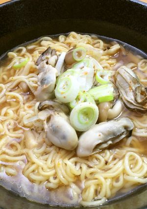 美人レシピ・カキとしめじのみそラーメン-レシピのメイン写真