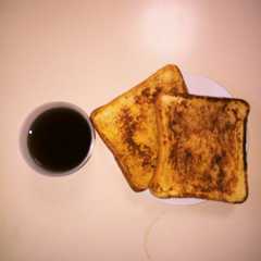 珈琲とフレンチトーストでおしゃれ朝ごはん-レシピのメイン写真