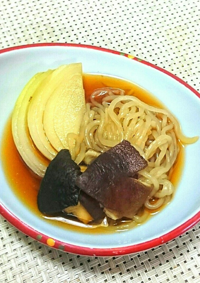 魚の付け合わせ★白滝と玉ねぎと椎茸の煮物-レシピのメイン写真