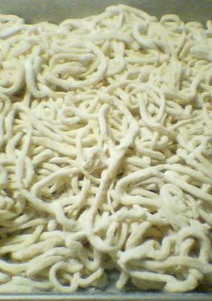 またまた　地粉で手打ちうどん　卵入り～　-レシピのメイン写真