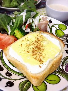 水切りヨーグルトで☆チーズケーキトースト-レシピのメイン写真