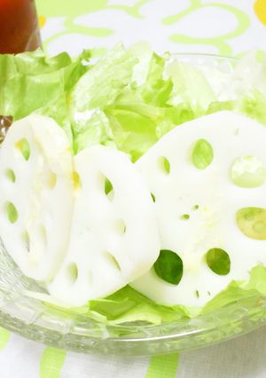 蓮根とレタスのサラダ（豆乳ドレッシング）-レシピのメイン写真